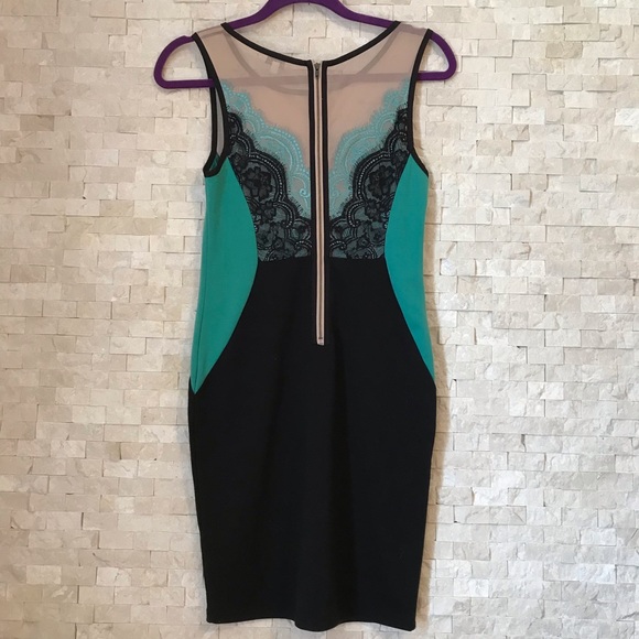 Lace bodycon dress - Picture 4 of 4